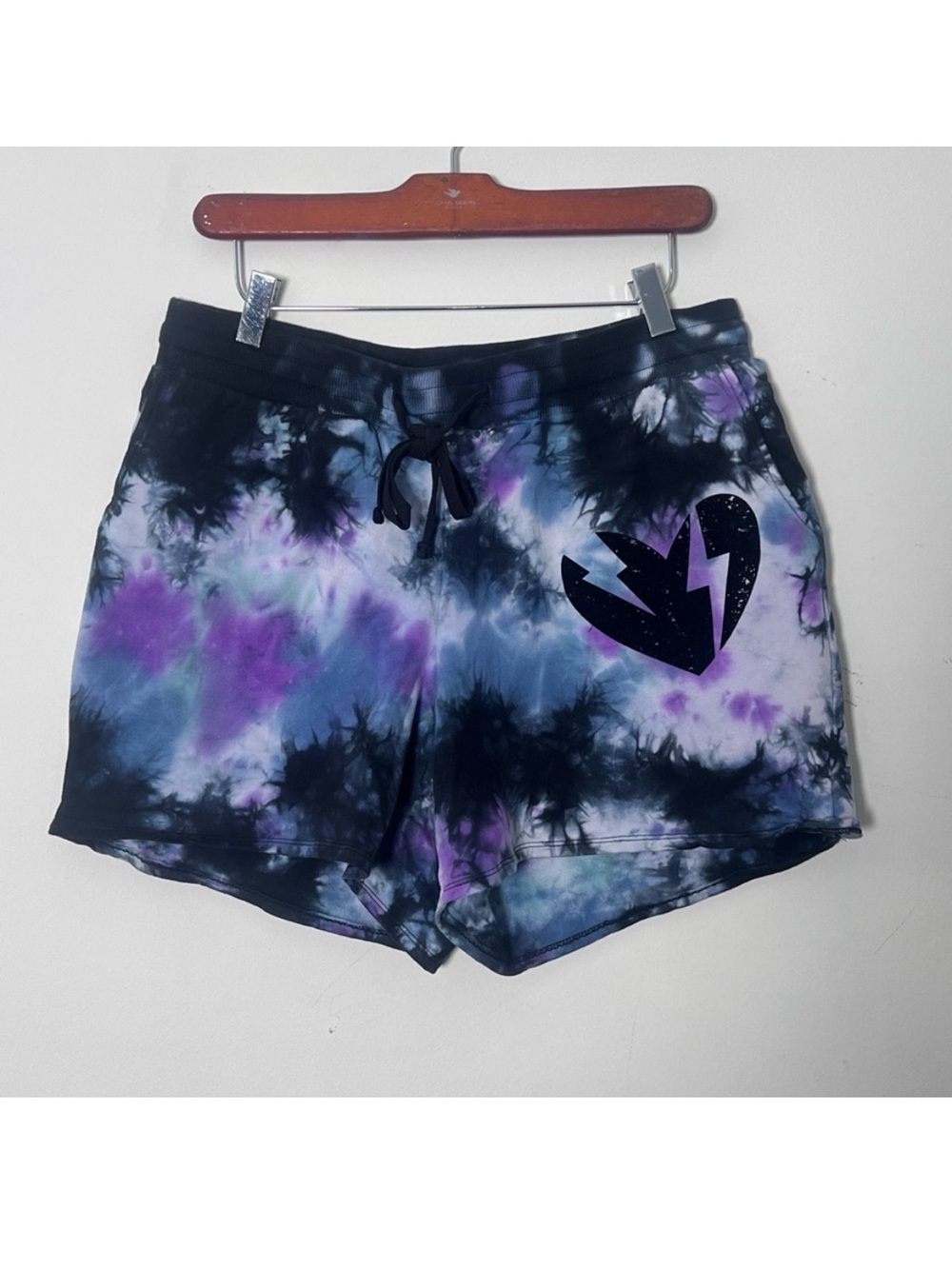 Torrid Fleece Tie-Dye Shorts with Heart Patch NWT